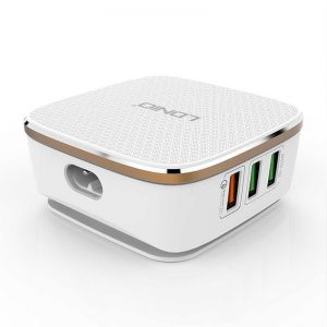 LDNIO A6704 Qualcomm 3.0 Quick Charge 6 USB Port Travel Charger
